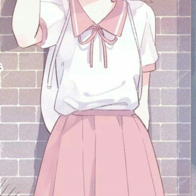 很多人给她寄旧衣服 只为留住思念